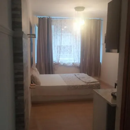 Sofou 8 Апартаменты *